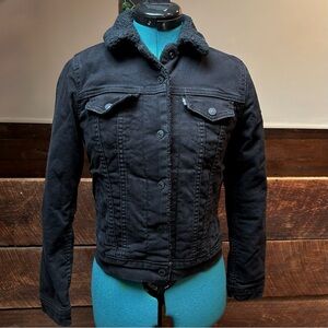 Levi's Sherpa-Lined Cropped Winter Jean Jacket / Black VTG Trucker Jean Jacket